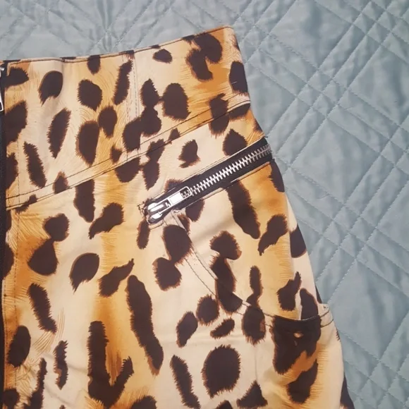 High waisted leopard pencil skirt - Picture 3 of 6